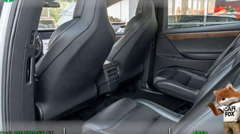 TESLA MODEL X 2019 5YJXCBE28KF191005 image